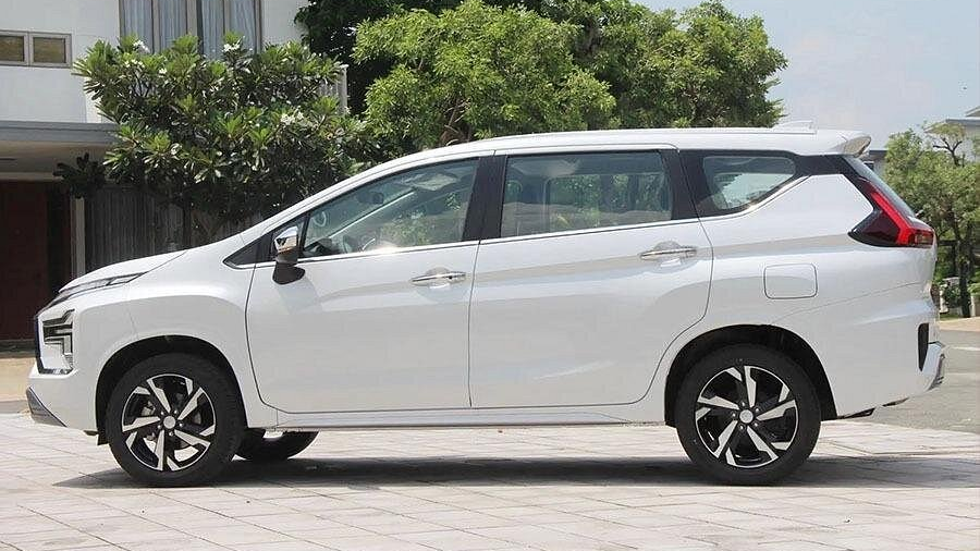 Full-Day Private Transfer Service By Car In Ho Chi Minh City