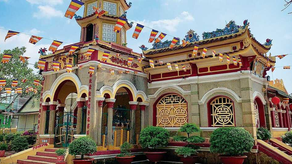 Tam Bao Pagoda
