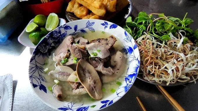 Cai Tac Porridge