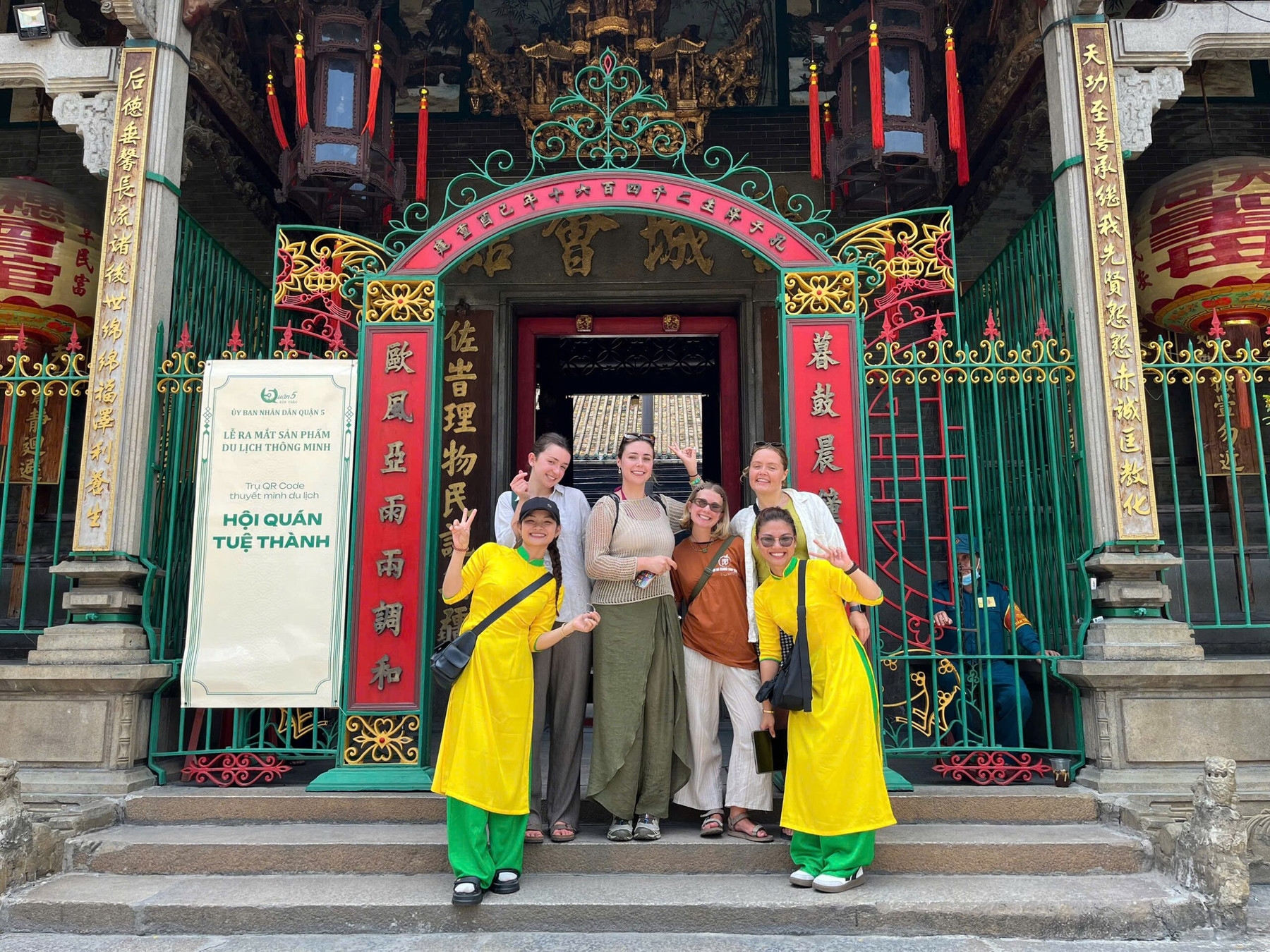 Private Female-Led Motorbike: Saigon History, and Hidden Gems in Ao Dai