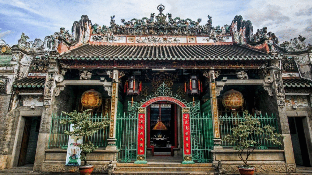 Thien Hau Pagoda – A Highlight of Chinese Architecture in Saigon