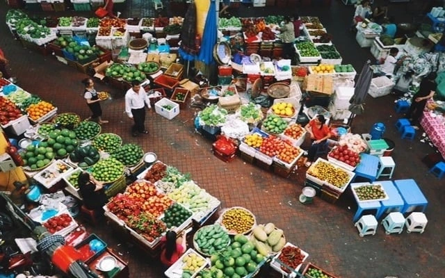 the local wet market 