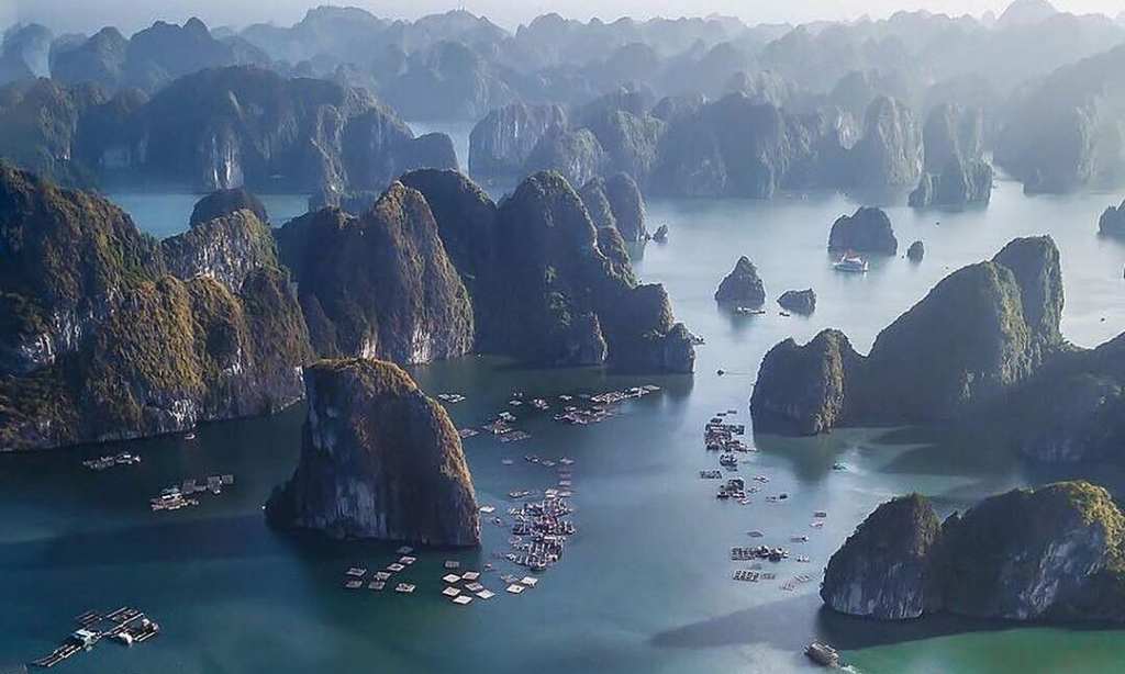 Ha Long Bay - Quang Ninh Province