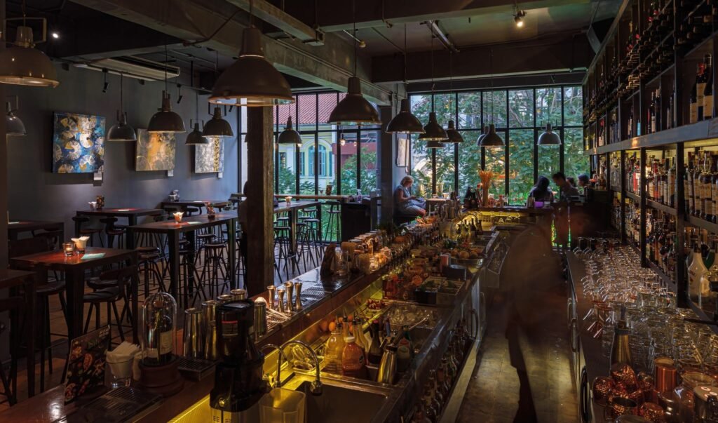 Layla sits somewhere between hidden and well-known, but it still retains a strong local vibe