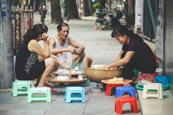 Vietnamese culture values connection over formality.