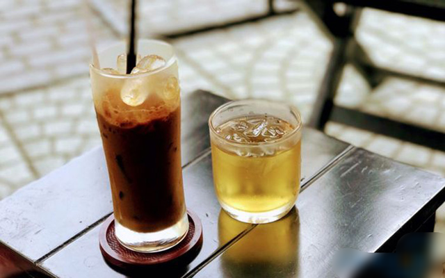 The tea helps cleanse the palate, especially since Vietnamese coffee tends to be strong and bold.