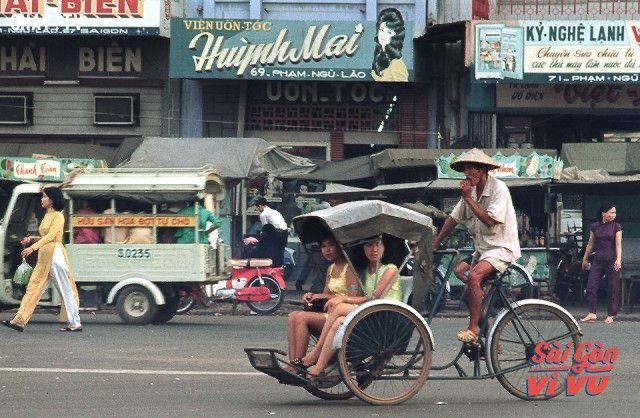 21st century, Saigon had begun a phase of strong economic growth