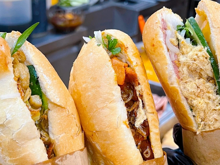 Banh Mi – The Ultimate Vietnamese Sandwich