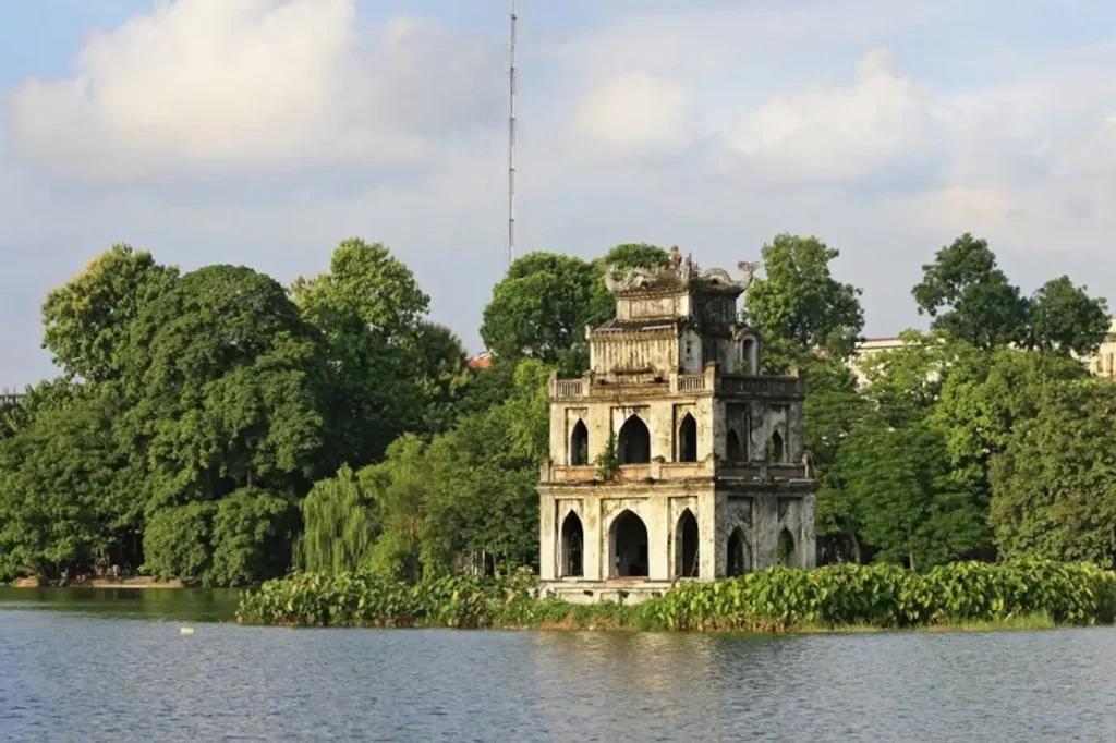 A natural freshwater lake of about 12 hectares located right in the center of Hoan Kiem district, Hanoi capital. Dubbed the "heart" of the Capital, this ancient lake is not only a famous scenic spot but also associated with a thousand-year history of civilization and the cultural and spiritual life of the people of Hanoi.
