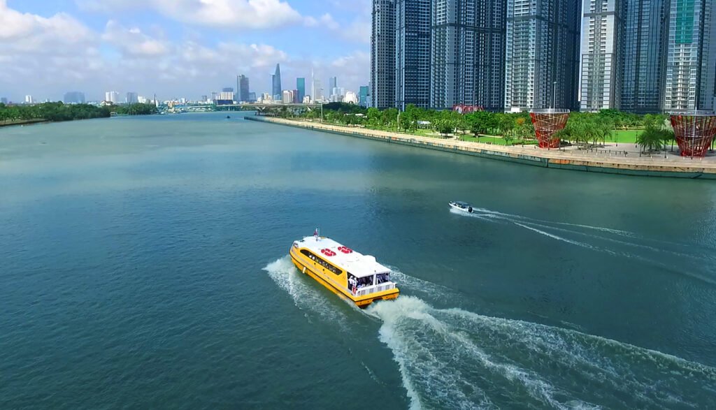 Cruising through the heart of the city. There’s no better way to see Saigon’s skyline than from the river.