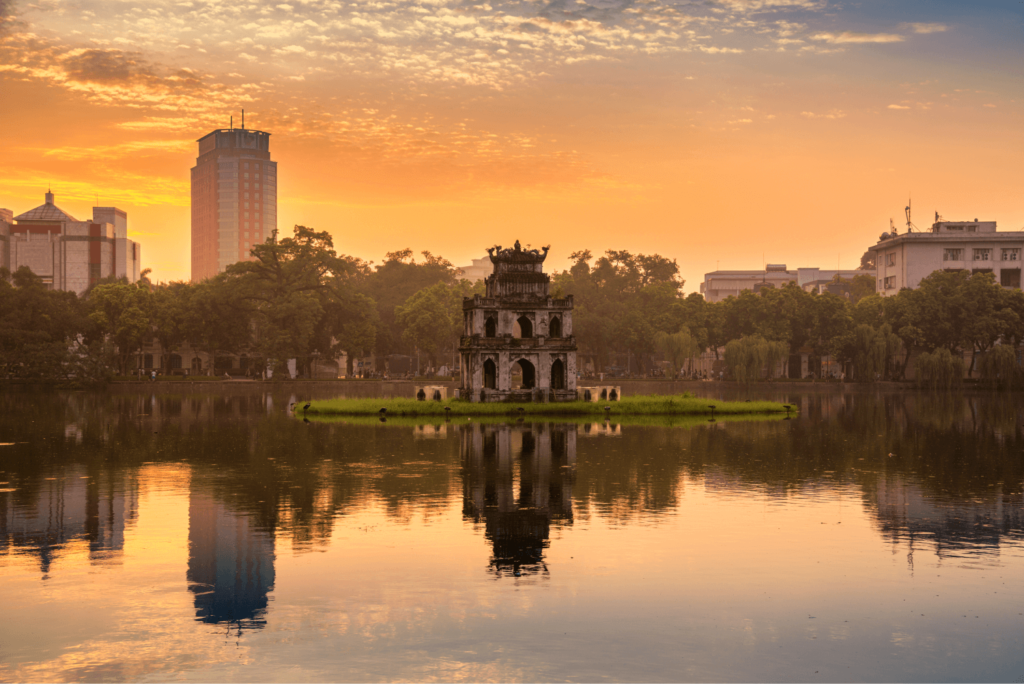 Ho Guom Lake (also known as Hoan Kiem Lake) is a natural freshwater lake located right in the center of Hanoi city, serving as a historical and cultural symbol and the heart of the Capital.