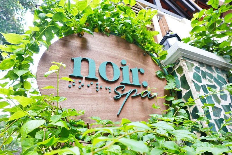 Shutting out the world to find my inner light. An unforgettable journey of the senses at Noir Spa.