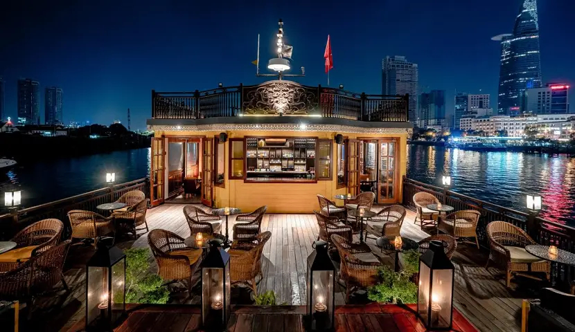 Dining under the stars, drifting with the river's rhythm. A dinner cruise is where gourmet flavors meet the breathtaking city skyline.