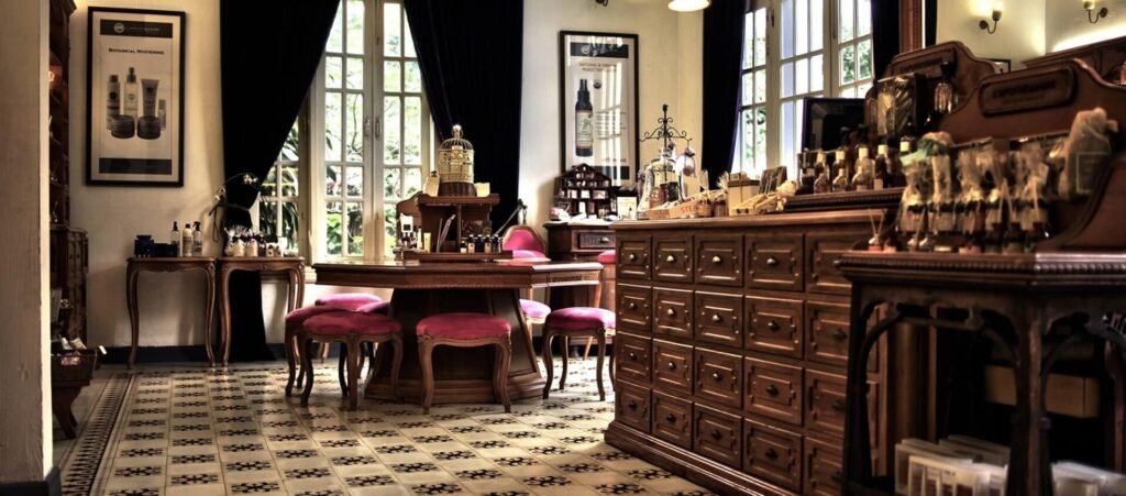 Indulging in a touch of Parisian luxury in the heart of Saigon. L'Apothiquaire is pure poetic relaxation.