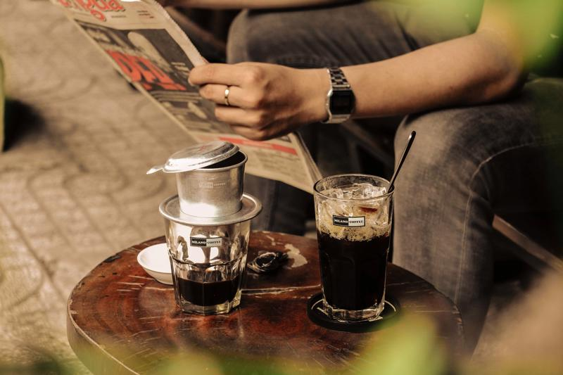 Some visitors choose to leave small change behind, particularly if they receive friendly service or exceptional hospitality.